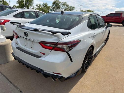 Wind Chill Pearl/Midnight Black Metallic 2022 Toyota Camry TRD
