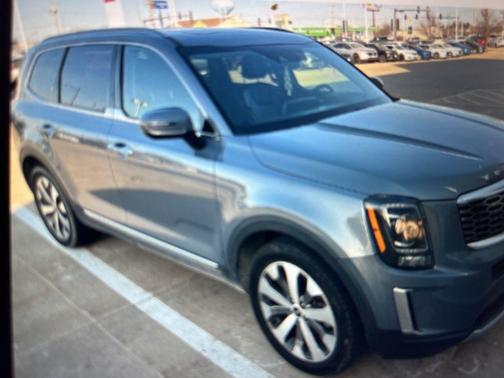 2020 Kia Telluride S