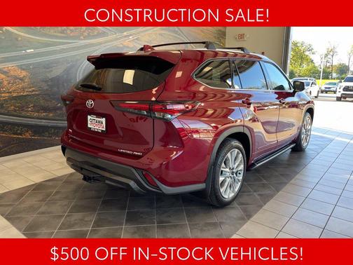 Ruby Flare Pearl 2026 Toyota Highlander Limited