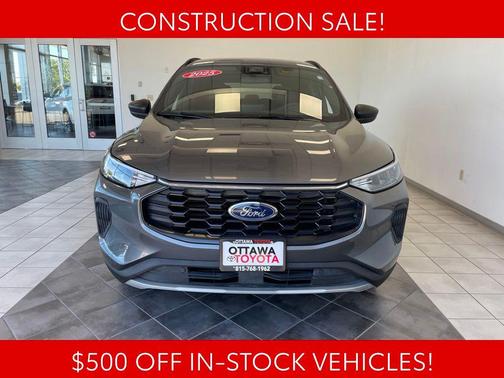 Gray Metallic 2025 Ford Escape ST-Line