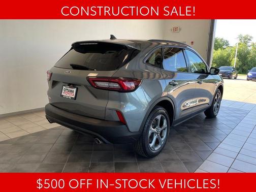 Gray Metallic 2025 Ford Escape ST-Line