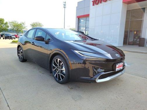 2025 Toyota Prius Plug-In Hybrid XSE Premium