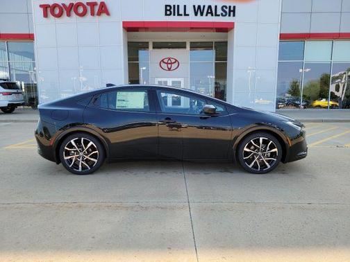 2025 Toyota Prius Plug-In Hybrid XSE Premium