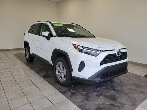 2024 Toyota RAV4 Hybrid LE