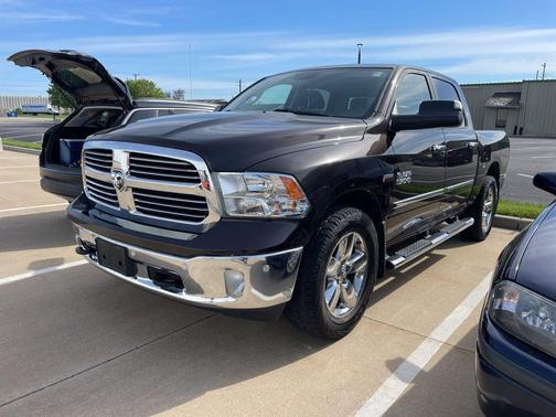 Luxury Brown Pearlcoat 2017 RAM 1500 Big Horn