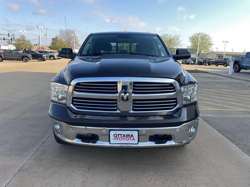 Luxury Brown Pearlcoat 2017 RAM 1500 Big Horn