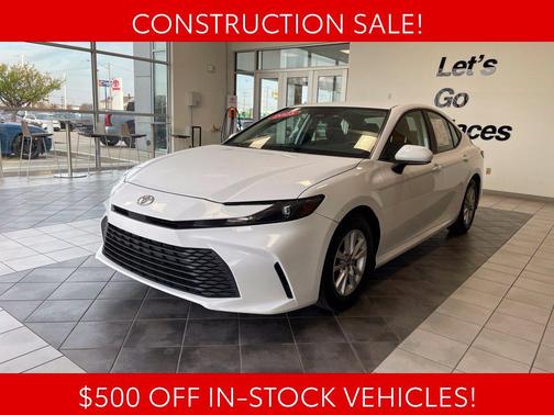 Ice 2025 Toyota Camry LE