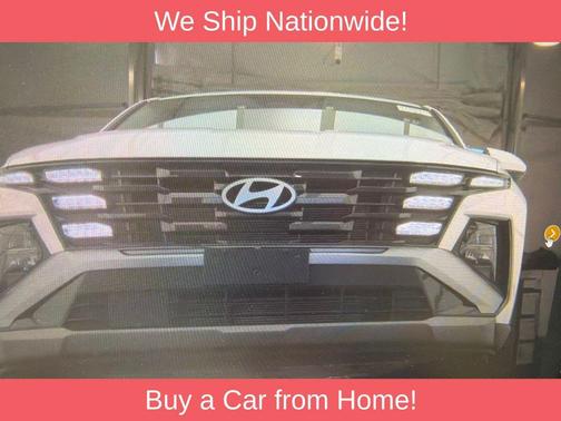 White Pearl 2025 Hyundai TUCSON SE