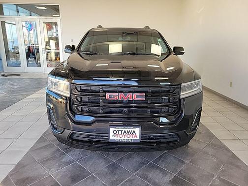 2022 GMC Acadia FWD SLT