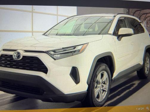 2024 Toyota RAV4 Hybrid LE