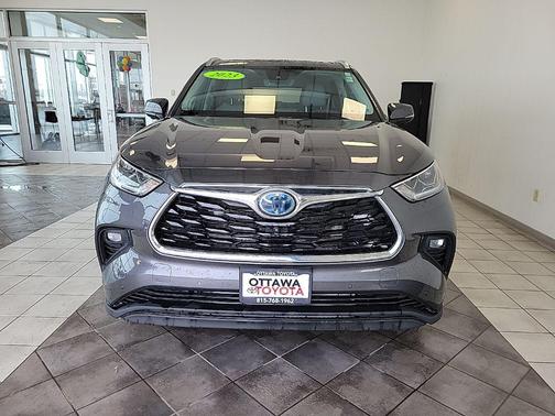 2023 Toyota Highlander Hybrid Limited