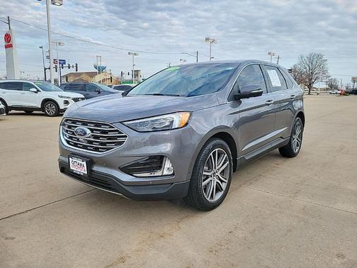 Carbonized Gray Metallic 2021 Ford Edge Titanium