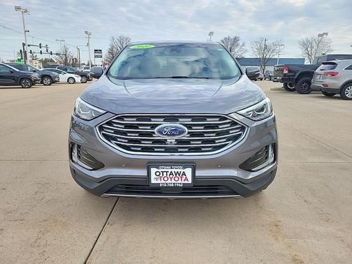 Carbonized Gray Metallic 2021 Ford Edge Titanium