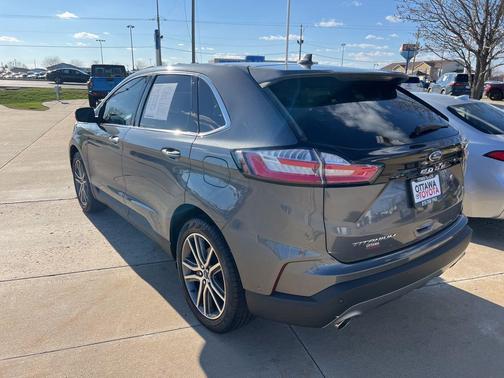 Carbonized Gray Metallic 2021 Ford Edge Titanium