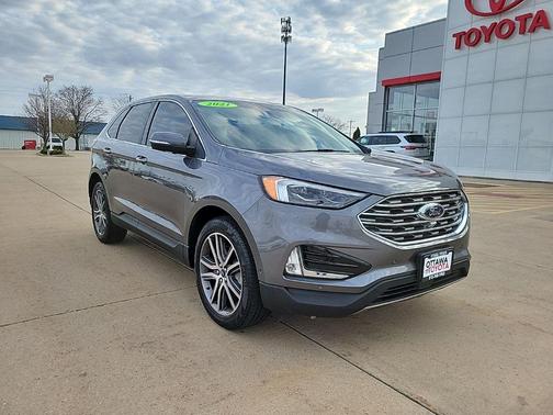 Carbonized Gray Metallic 2021 Ford Edge Titanium