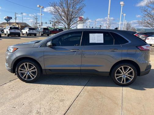 Carbonized Gray Metallic 2021 Ford Edge Titanium