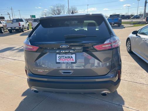 Carbonized Gray Metallic 2021 Ford Edge Titanium