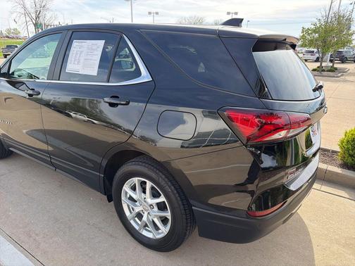 Black Metallic 2024 Chevrolet Equinox 1LT