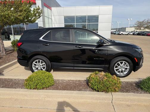 Black Metallic 2024 Chevrolet Equinox 1LT