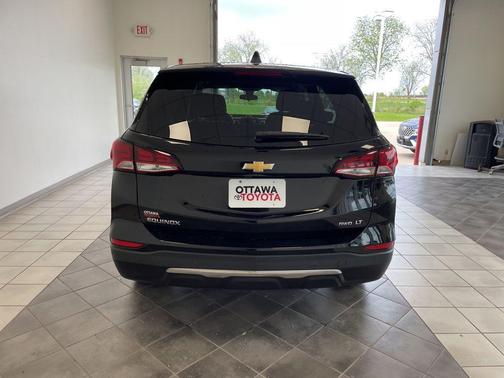 Black Metallic 2024 Chevrolet Equinox 1LT