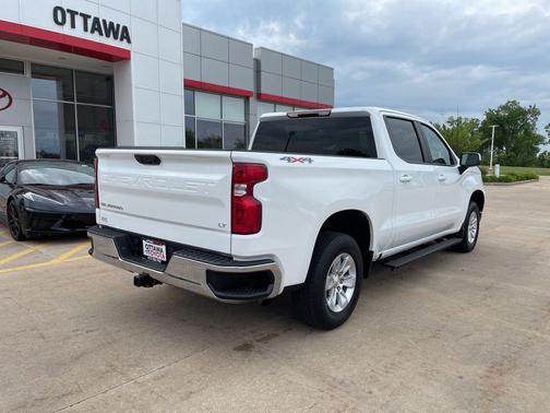 Summit White 2023 Chevrolet Silverado 1500 LT
