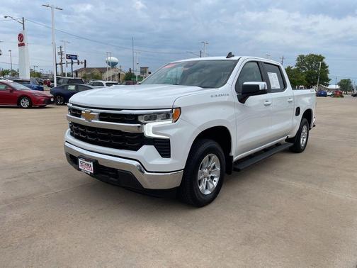Summit White 2023 Chevrolet Silverado 1500 LT