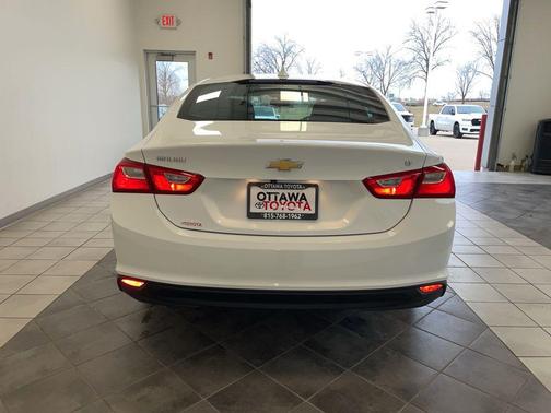 2023 Chevrolet Malibu FWD 1LT