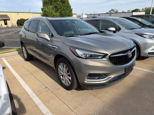 Pepperdust Metallic 2018 Buick Enclave Premium