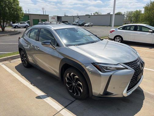 Atomic Silver 2021 Lexus UX 250h Base
