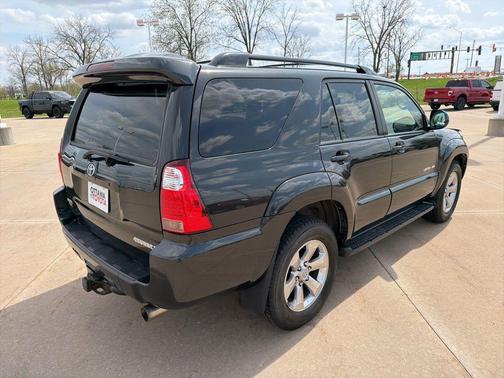 Gray 2007 Toyota 4Runner Limited V8