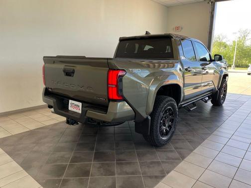 Bronze Oxide 2026 Toyota Tacoma Hybrid TRD Sport