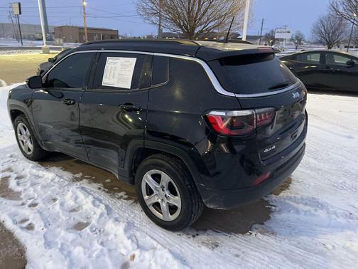 2023 Jeep Compass Latitude
