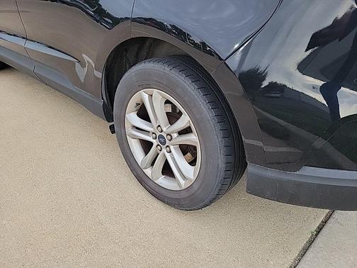 Agate Black Metallic 2019 Ford Edge SEL