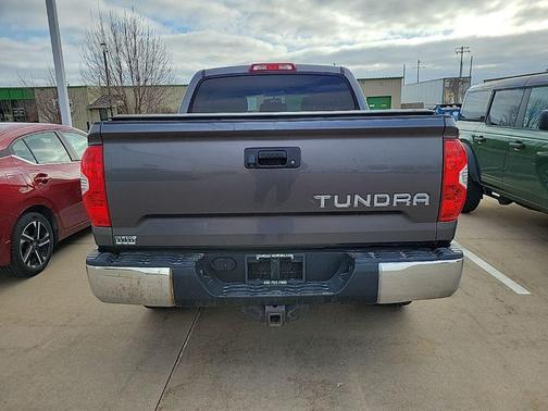 2017 Toyota Tundra SR5