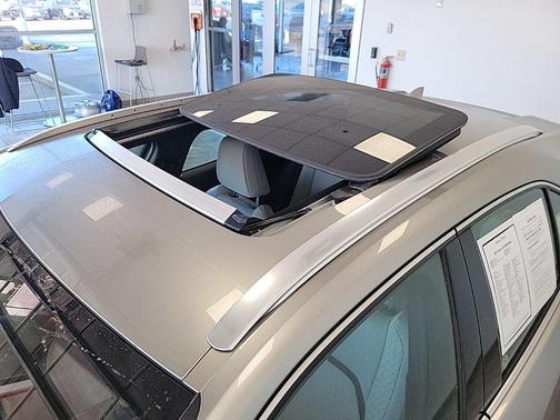 2022 Lexus UX 250h Base