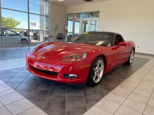 Victory Red 2005 Chevrolet Corvette Base