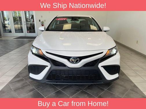 Ice Cap 2024 Toyota Camry SE