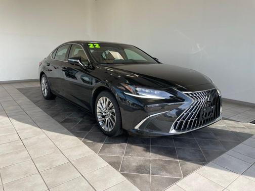 2022 Lexus ES 350 Ultra Luxury