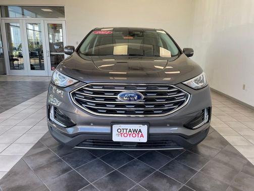 Carbonized Gray Metallic 2021 Ford Edge Titanium