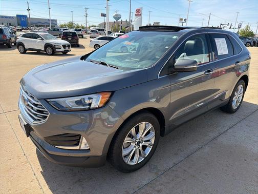 Carbonized Gray Metallic 2021 Ford Edge Titanium