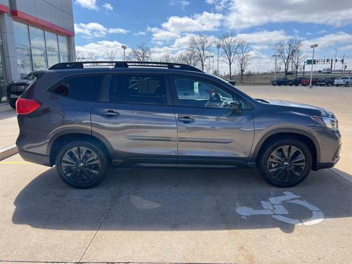 Magnetite Gray Metallic 2022 Subaru Ascent Onyx Edition 7-Passenger