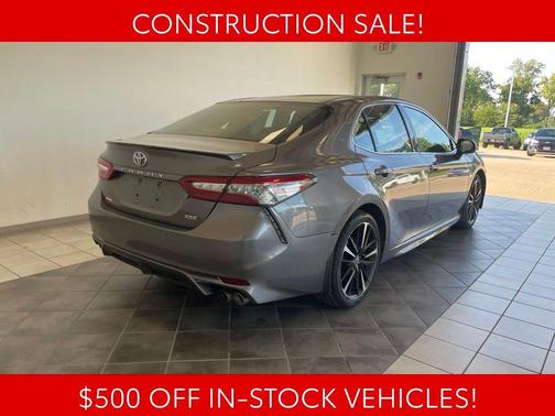 Predawn Gray Mica 2018 Toyota Camry XSE