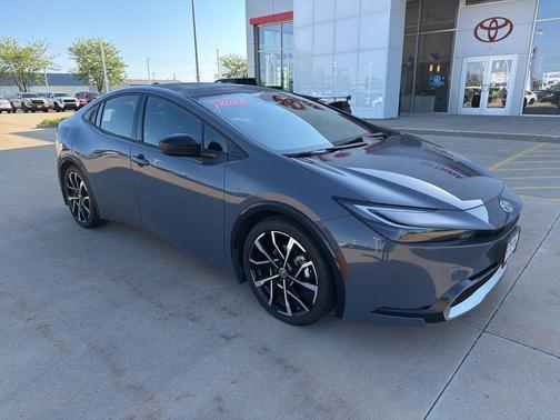 Guardian Gray 2024 Toyota Prius Prime XSE Premium