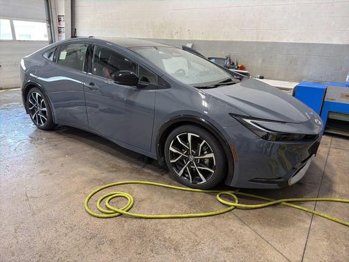 Guardian Gray 2024 Toyota Prius Prime XSE Premium