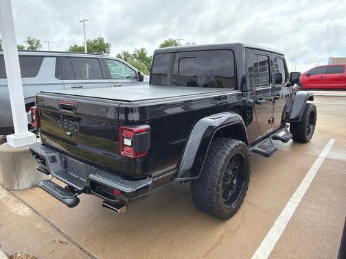 Black Clearcoat 2023 Jeep Gladiator High Altitude 4x4