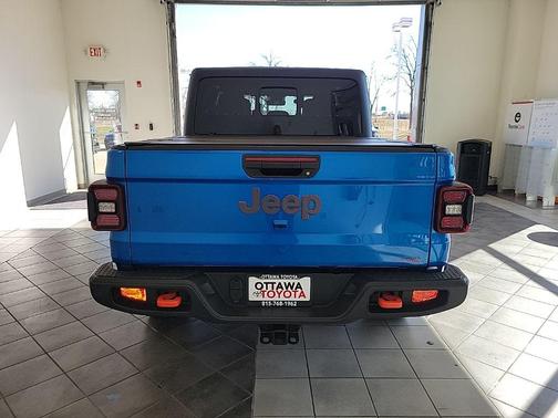 2024 Jeep Gladiator Mojave