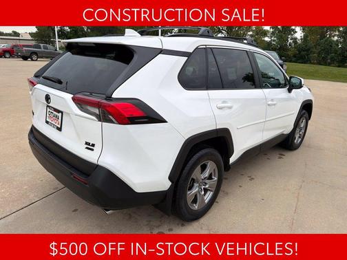Ice Cap 2023 Toyota RAV4 XLE