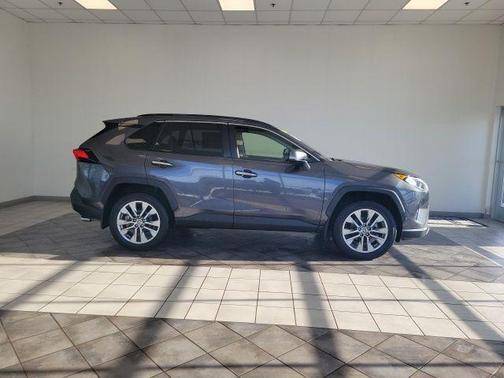 2020 Toyota RAV4 Limited