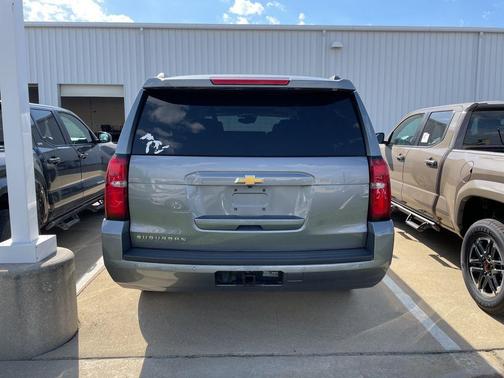 Satin Steel Metallic 2019 Chevrolet Suburban LT