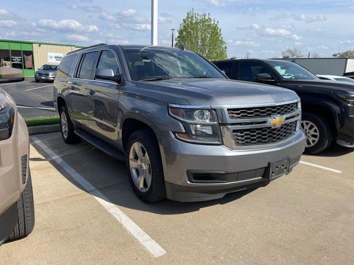 Satin Steel Metallic 2019 Chevrolet Suburban LT